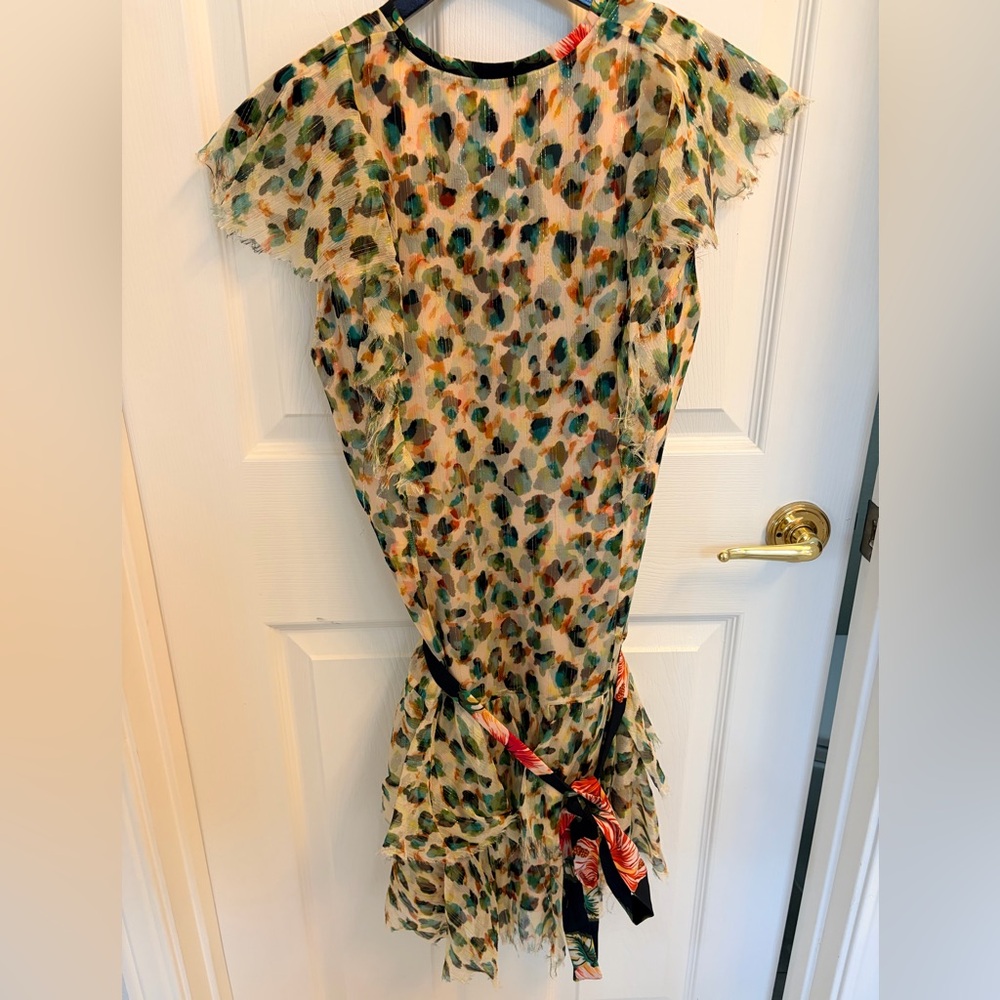 Floral V-Neck Dress with Belt size 4 - Picture 3 of 5